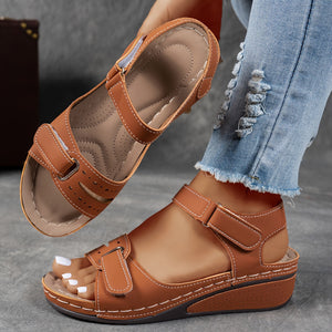 Sandals for Women | Ergonomic Design, Structured Sole 3