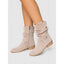 Slouch boots seen from the side
