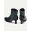 Button up boots seen from the back