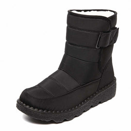 Women's water resistant fur lined snow boots in black
